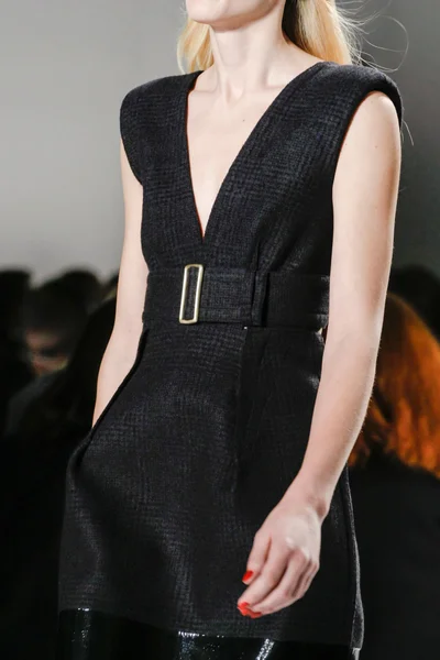 Look 4